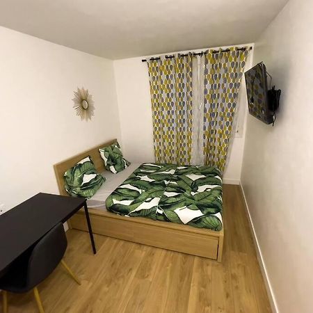 Magnifique Appartement De 4 Chambres 8 Personnes Max A 20 Minutes De Paris اُنتوني المظهر الخارجي الصورة