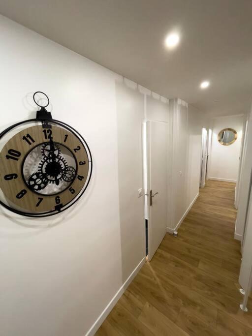 Magnifique Appartement De 4 Chambres 8 Personnes Max A 20 Minutes De Paris اُنتوني المظهر الخارجي الصورة